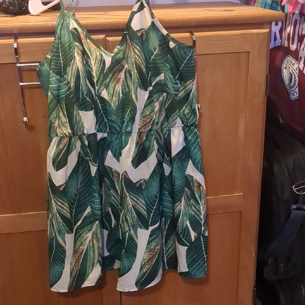 Tropical Leaf Print Dress